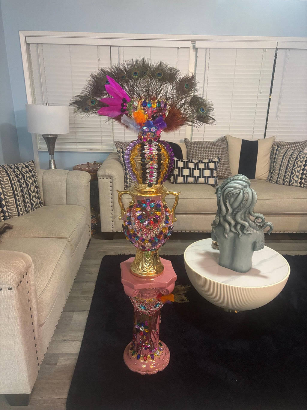 Set  sopera Pedestal y corona de oya