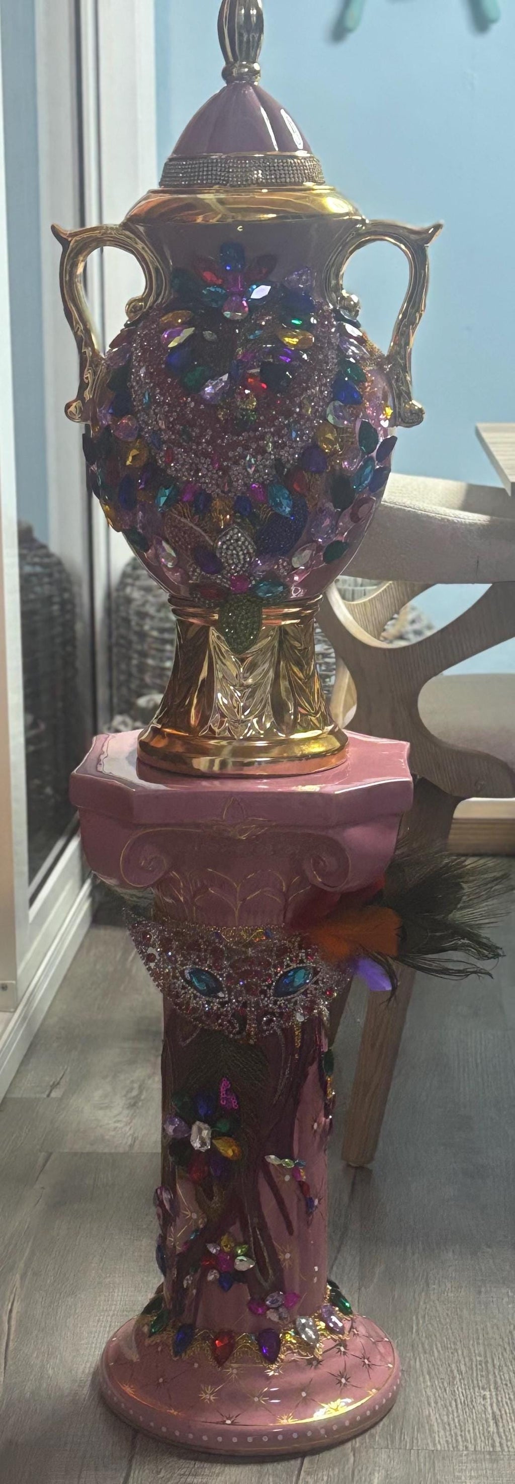 Set  sopera Pedestal y corona de oya