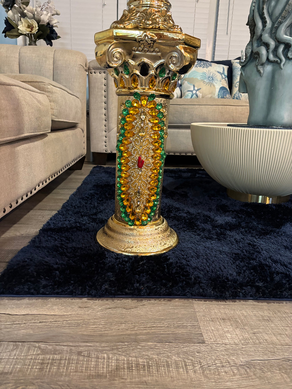 Set de oshun  sopera  con pedestal