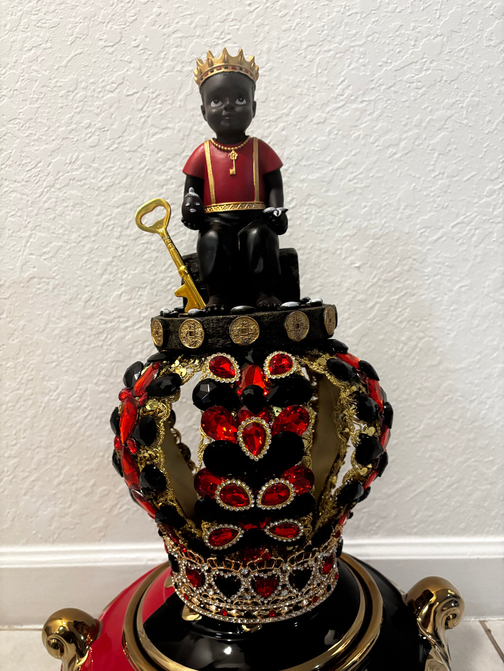 casita y pedestal de eleggua