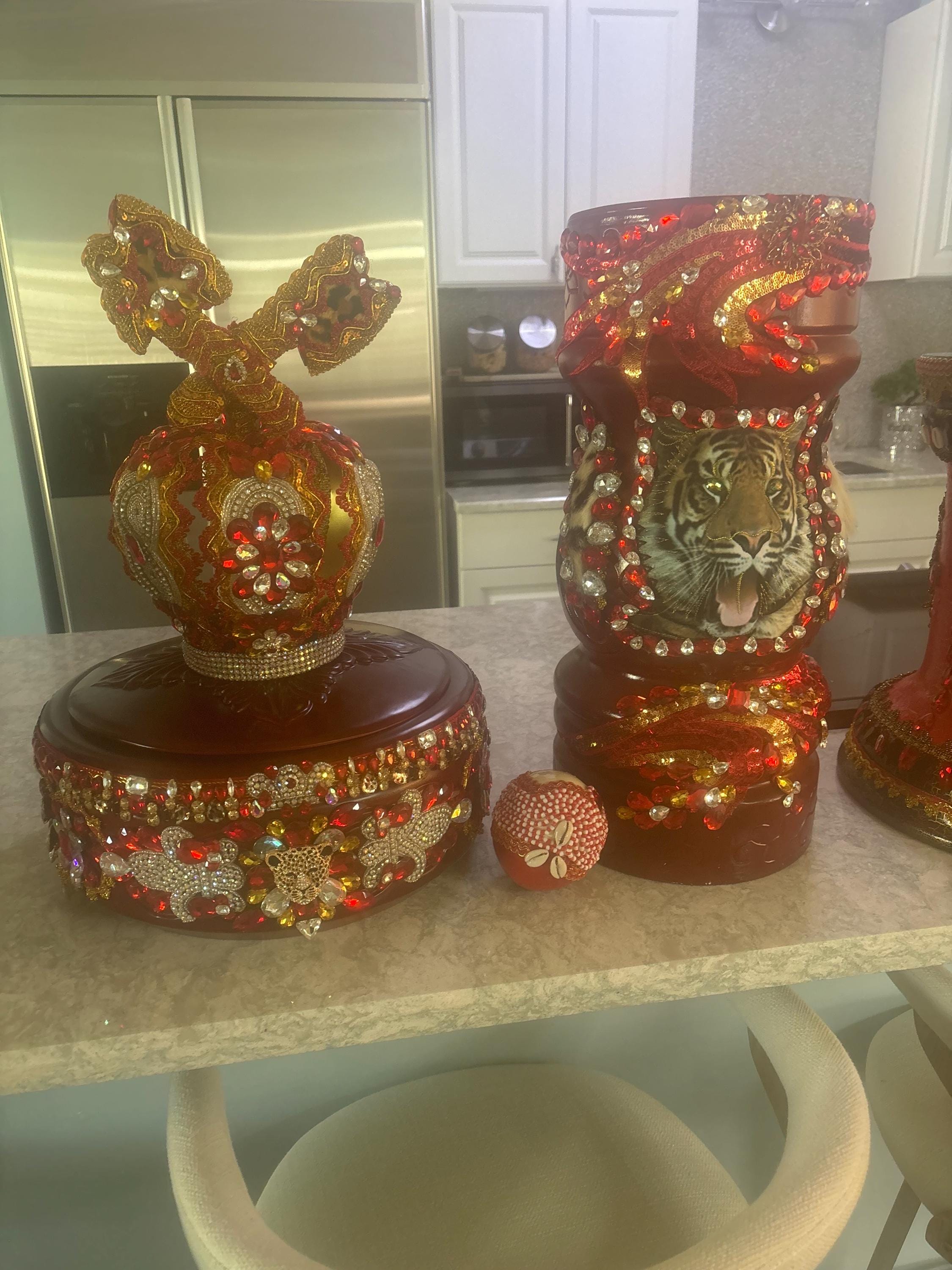 batea de shango , pilon y corona